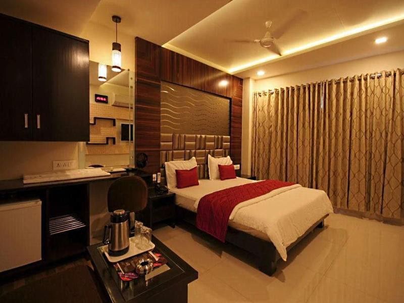 Golden Plaza Hotel Ahmedabad Luaran gambar